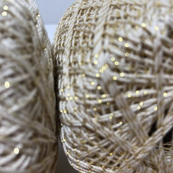 Aunt Lydia's Metallic Crochet Thread Natural/Gold - Picture 8 of 13
